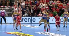 Gol Daniela Dujshebaeva na 30:27 w meczu Łomży Industrii Kielce z Aalborgiem