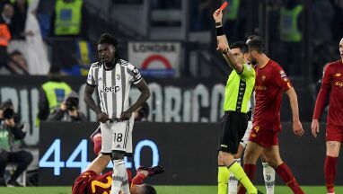 Kopnął rywala niespełna minutę po wejściu. Piłkarz Juventusu ukarany