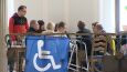 Osoby z niepełnosprawnościami i ich bliscy opuszczą Sejm. Nie rezygnują ze swoich postulatów